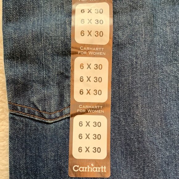 Carhartt for Women Washed Denim Dungaree Blue Jeans 6 x 30 Cargo NWT - Picture 4 of 9